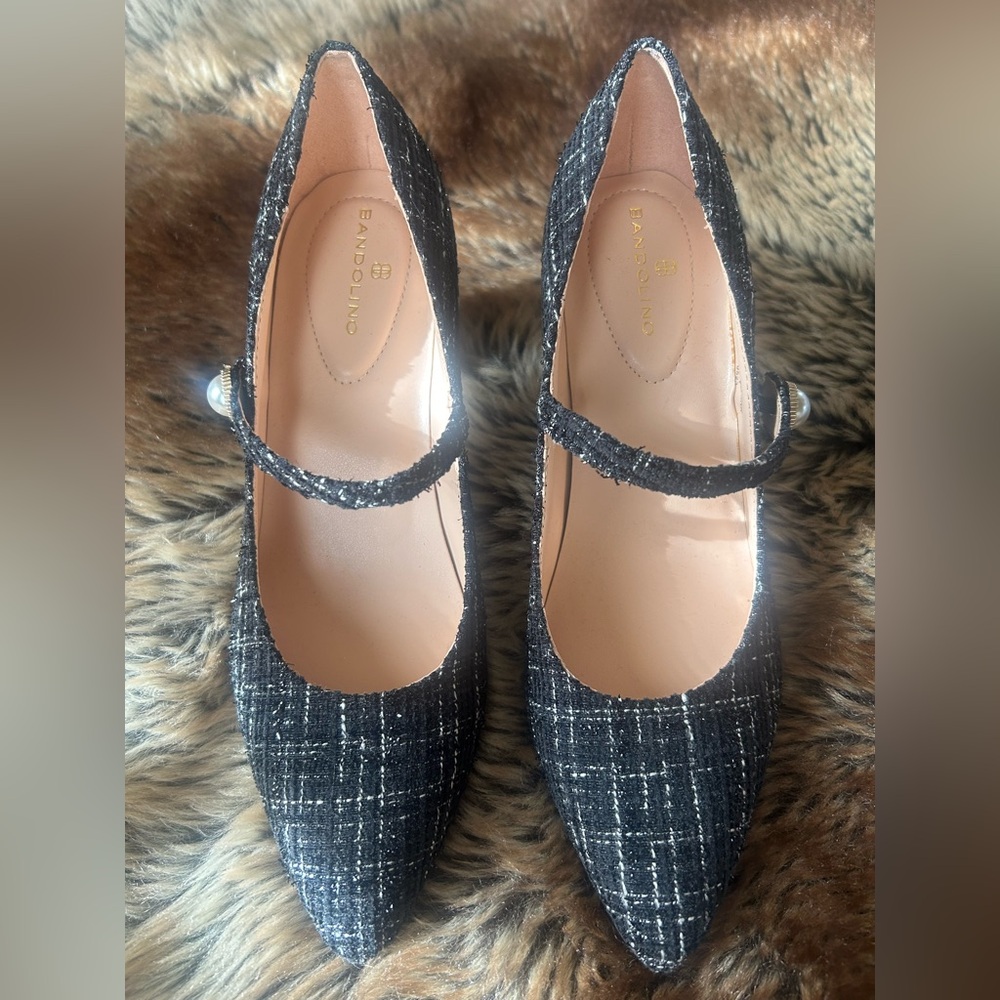 Bandolino Kirsten Mary Jane Pumps Black White Tweed Pearl Detail Women’s Size 7 - Picture 4 of 5